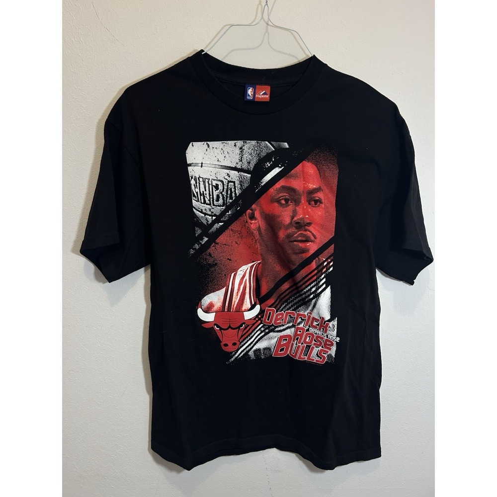 Vintage Derrick Rose Chicago Bulls NBA Basketball Graphic Shirt L Champions Red